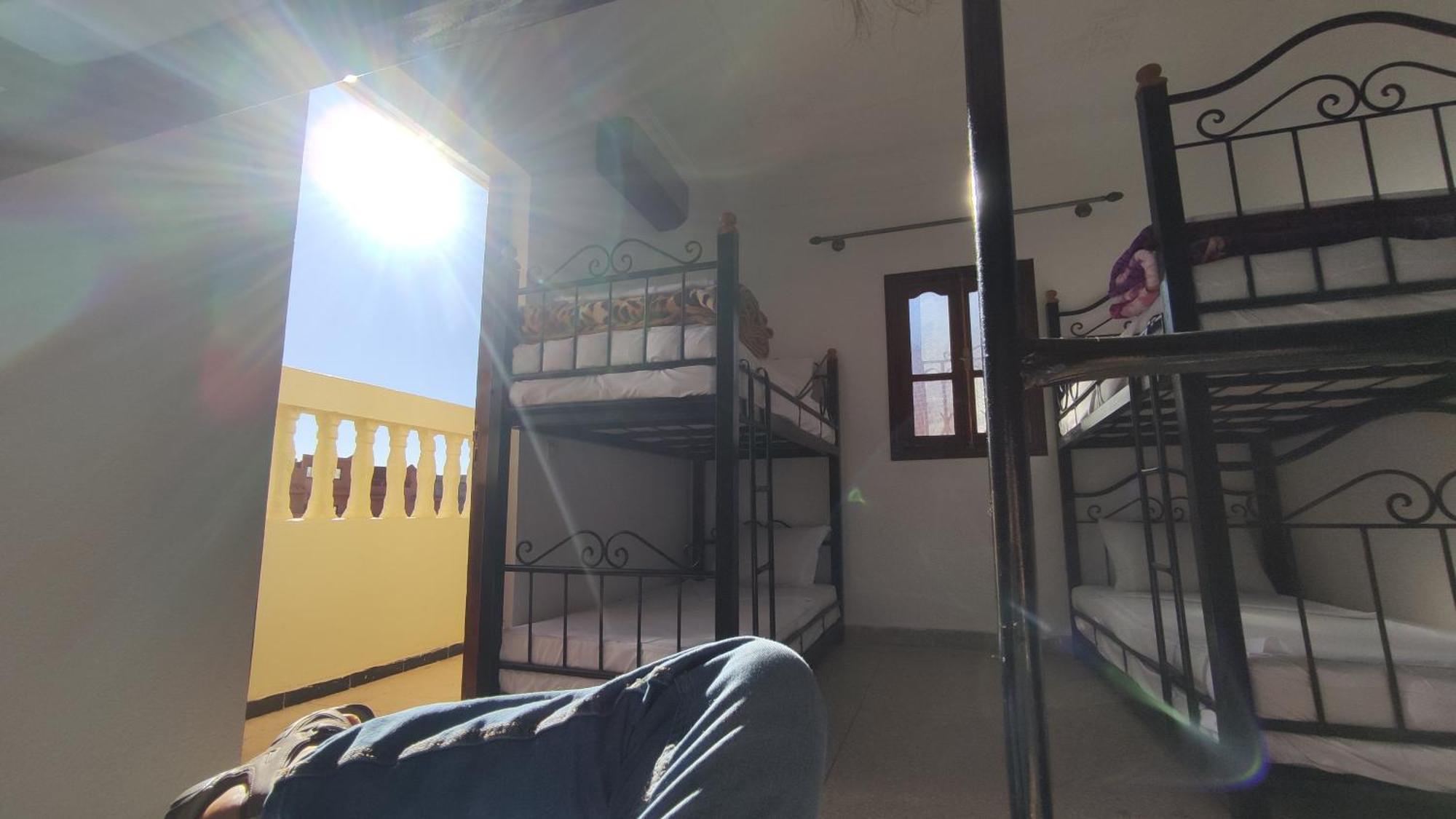 Warzazat Hostel Екстериор снимка