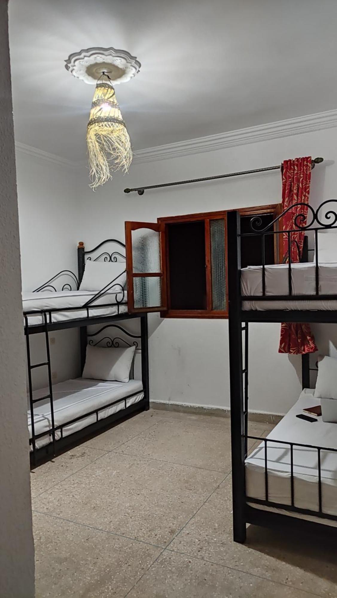 Warzazat Hostel Екстериор снимка