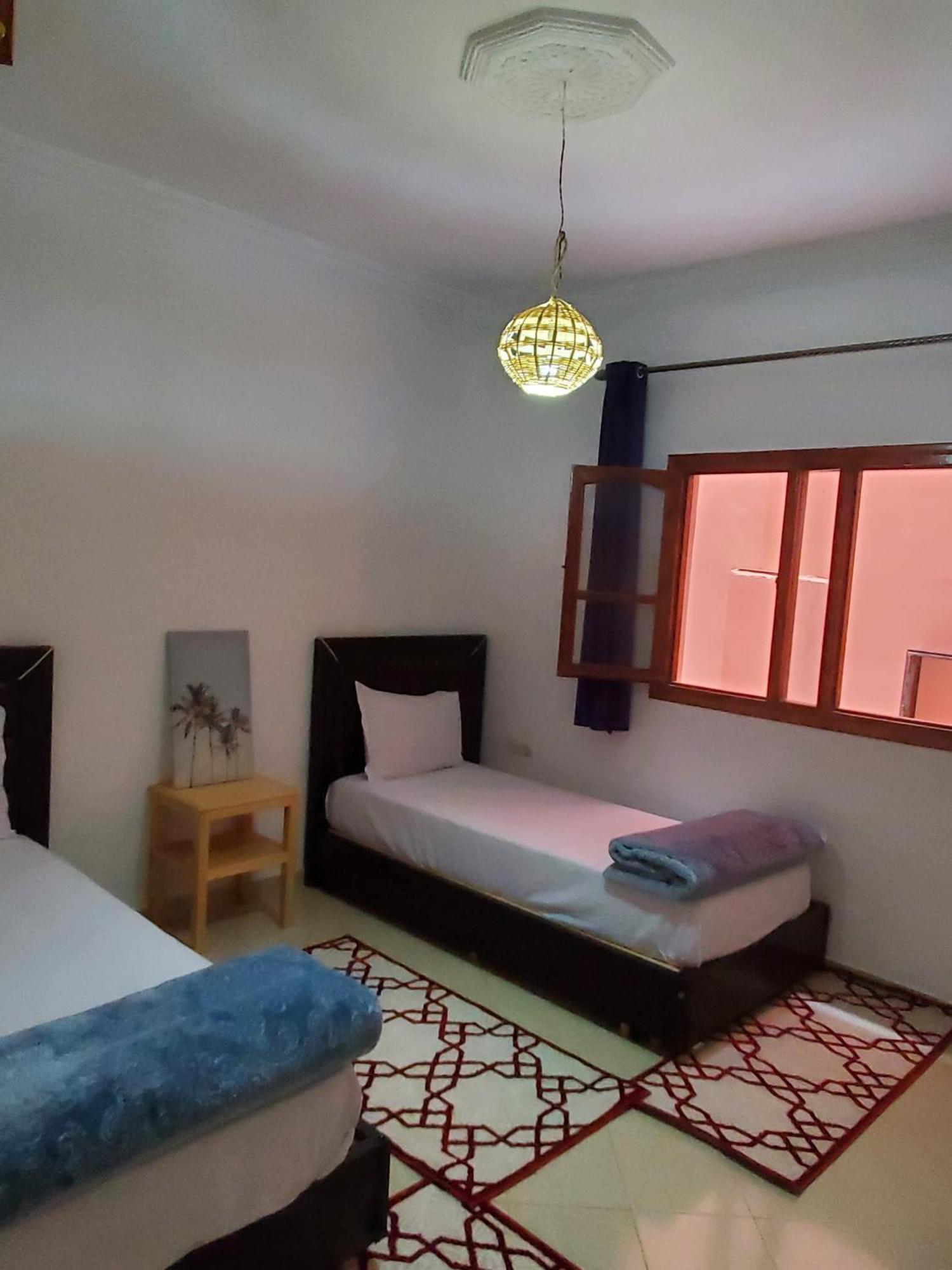 Warzazat Hostel Екстериор снимка