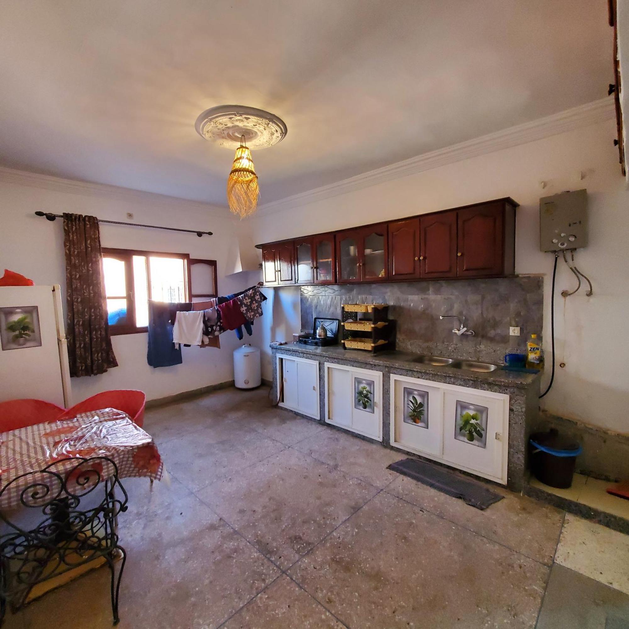 Warzazat Hostel Екстериор снимка